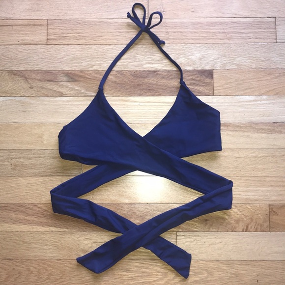 Cupshe Other - Cupshe wrap around bikini top